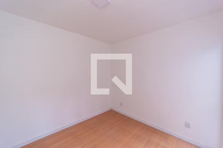 Quarto 2 de apartamento para alugar com 2 quartos, 34m² em Parque Artur Alvim, São Paulo