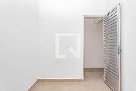 Quarto 1 de casa para alugar com 2 quartos, 40m² em Jardim Seckler, São Paulo
