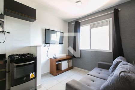Sala/Cozinha de apartamento para alugar com 2 quartos, 32m² em Vila Nova Curuca, São Paulo