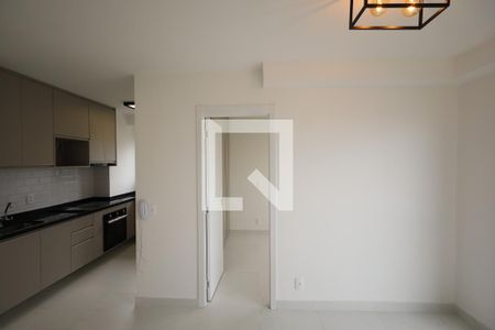 Sala  de apartamento para alugar com 2 quartos, 39m² em Campo Belo, São Paulo