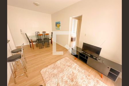 Sala de TV de apartamento para alugar com 2 quartos, 63m² em Itacorubi, Florianópolis