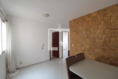 Sala de apartamento para alugar com 2 quartos, 50m² em Castelo, Belo Horizonte