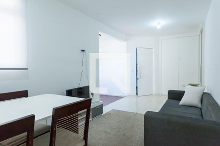 Sala de apartamento para alugar com 3 quartos, 78m² em Buritis, Belo Horizonte