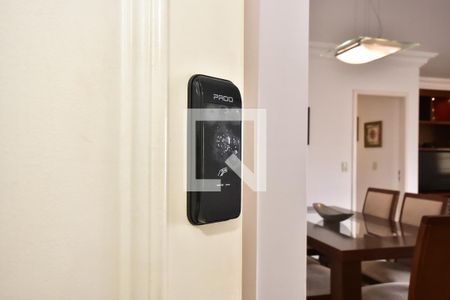 Entrada de apartamento à venda com 3 quartos, 127m² em Vila Andrade, São Paulo