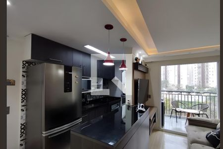 Cozinha de apartamento à venda com 2 quartos, 54m² em Jardim Celeste, São Paulo