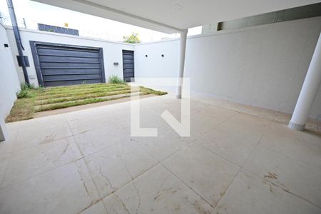 Casa para alugar com 3 quartos, 280m² em Setor Faicalville, Goiânia