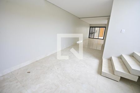 Casa para alugar com 3 quartos, 280m² em Setor Faicalville, Goiânia