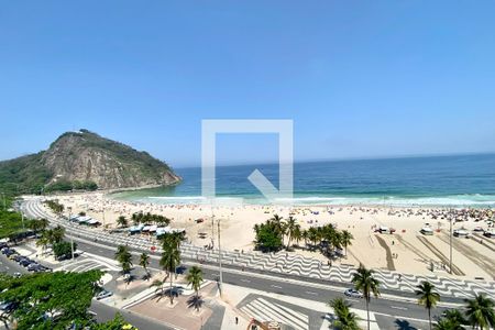 Vista sala  de apartamento à venda com 2 quartos, 115m² em Copacabana, Rio de Janeiro