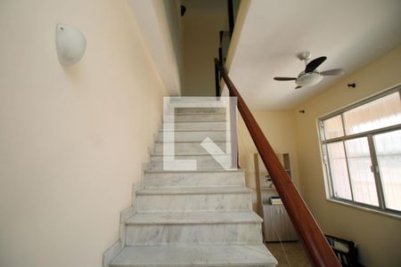 Sala de casa à venda com 5 quartos, 171m² em Irajá, Rio de Janeiro