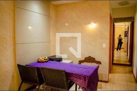 Apartamento para alugar com 3 quartos, 115m² em Setor Bueno, Goiânia