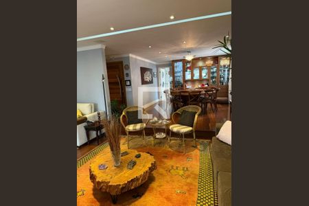 Apartamento à venda com 4 quartos, 210m² em Santa Cecilia, São Paulo
