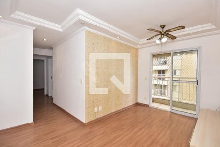 Sala de apartamento para alugar com 2 quartos, 56m² em Jardim Henriqueta, Taboão da Serra