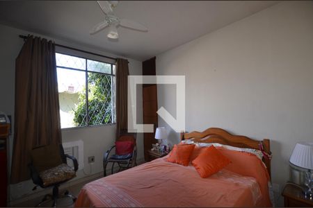 Quarto 1 Suite de casa para alugar com 2 quartos, 220m² em Marechal Hermes, Rio de Janeiro
