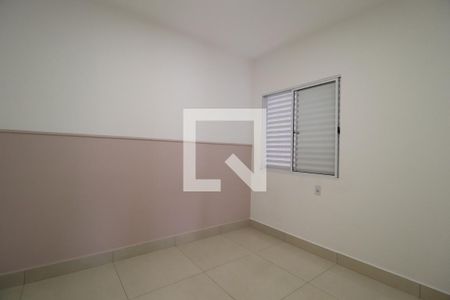 Quarto 1 de apartamento para alugar com 2 quartos, 64m² em Granja Marileusa, Uberlândia