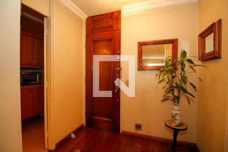 Hall de Entrada de apartamento para alugar com 3 quartos, 135m² em Jardim Paulista, São Paulo