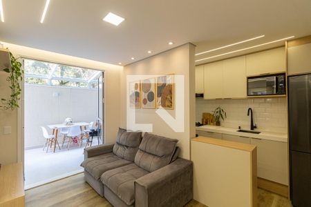 Sala e Cozinha de apartamento à venda com 2 quartos, 75m² em Cidade Líder, São Paulo