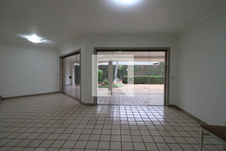 Sala de casa para alugar com 5 quartos, 610m² em Centro, Ribeirão Preto