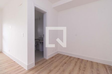 Closet da suíte 1 de apartamento para alugar com 3 quartos, 142m² em Vila Mariana, São Paulo