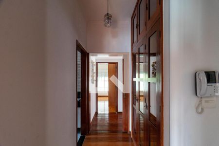 Corredor de casa à venda com 4 quartos, 350m² em Lapa, São Paulo
