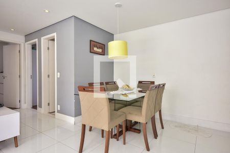 Sala de Jantar de apartamento à venda com 2 quartos, 73m² em Jardim Wanda, Taboão da Serra