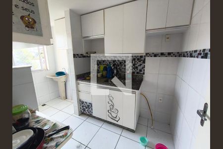 Cozinha de apartamento para alugar com 2 quartos, 55m² em Pompéia, Belo Horizonte