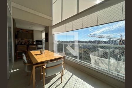 Foto 01 de apartamento à venda com 3 quartos, 189m² em Jardim das Samambaias, Jundiaí