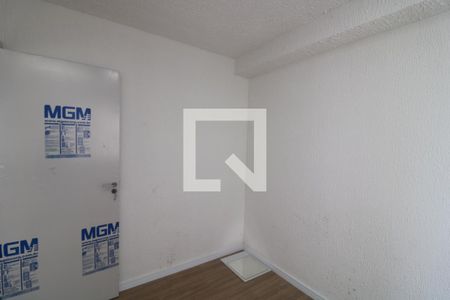 Quarto 2 de apartamento para alugar com 2 quartos, 34m² em Parque São Lourenço, São Paulo