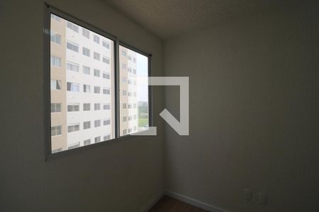 Quarto 1 de apartamento para alugar com 2 quartos, 34m² em Parque São Lourenço, São Paulo