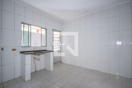 Cozinha de casa para alugar com 1 quarto, 30m² em Vila Yolanda, Osasco