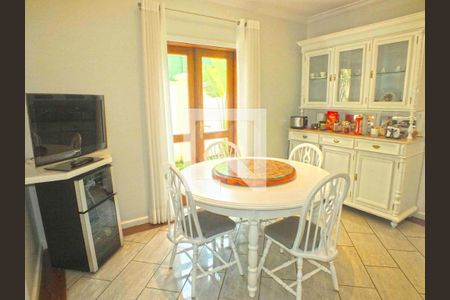 Casa à venda com 5 quartos, 478m² em Chácara Monte Alegre, São Paulo