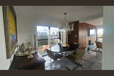 Apartamento à venda com 3 quartos, 181m² em Jardim Leonor, São Paulo