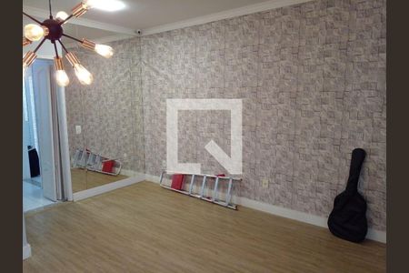 Casa à venda com 3 quartos, 150m² em Vila Marari, São Paulo