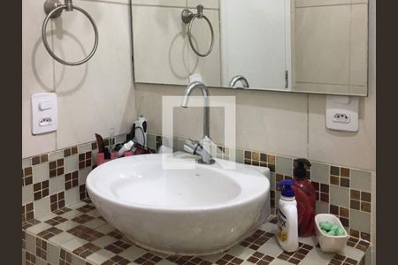 Banheiro Social 2 de casa de condomínio para alugar com 3 quartos, 100m² em Taquara, Rio de Janeiro