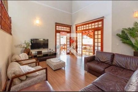 Casa à venda com 5 quartos, 550m² em City América, São Paulo