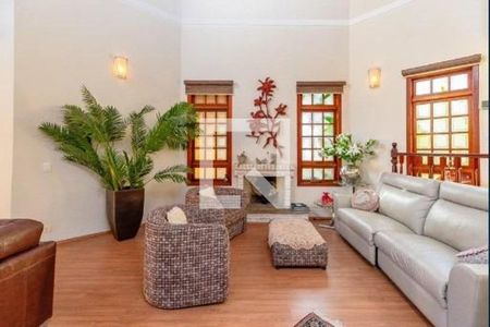Casa à venda com 5 quartos, 550m² em City América, São Paulo