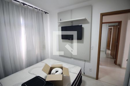 Quarto 2 de apartamento para alugar com 2 quartos, 48m² em Santa Helena (barreiro), Belo Horizonte