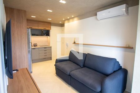 Sala de apartamento para alugar com 1 quarto, 35m² em Cidade Monções, São Paulo