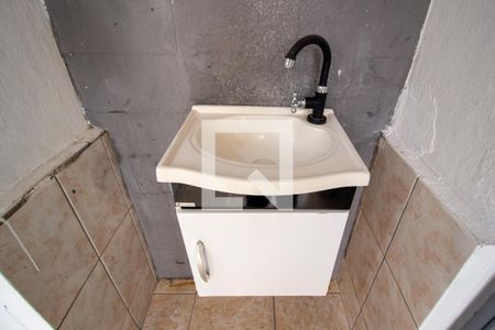 Banheiro de casa para alugar com 1 quarto, 40m² em Vila Haro, Sorocaba
