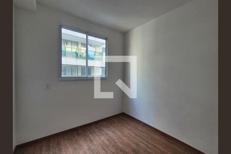 Quarto  de apartamento para alugar com 2 quartos, 62m² em Recreio dos Bandeirantes, Rio de Janeiro