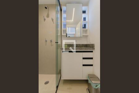 Banheiro de apartamento para alugar com 1 quarto, 31m² em Vila Mariana, São Paulo