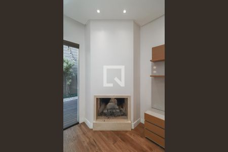 Detalhe Sala de casa de condomínio à venda com 3 quartos, 344m² em Jardim Carvalho, Porto Alegre