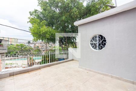 Varanda de casa para alugar com 3 quartos, 143m² em Santo Antônio, Osasco