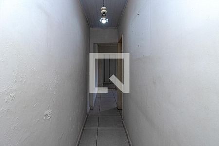 corredor para os cômodos_2 de casa à venda com 4 quartos, 183m² em Vila da Saúde, São Paulo
