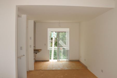 Casa de Condomínio para alugar com 3 quartos, 106m² em Jardim Ipes, Cotia