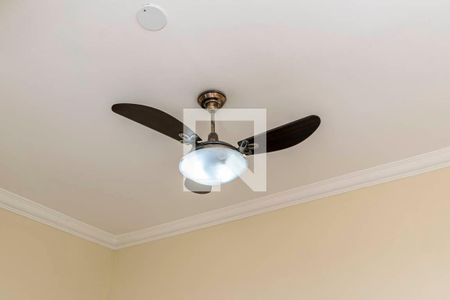 Sala de casa à venda com 2 quartos, 90m² em Vila da Penha, Rio de Janeiro