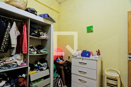Quarto 1 de casa à venda com 4 quartos, 300m² em Parque Maria Domitila, São Paulo
