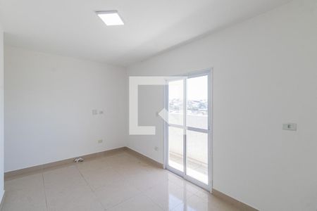 Sala e Cozinha  de apartamento para alugar com 2 quartos, 50m² em Vila Carmosina, São Paulo
