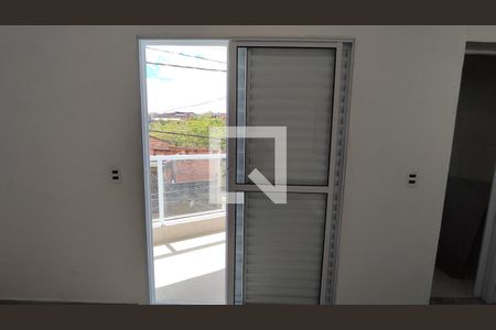 Sacada de casa para alugar com 2 quartos, 65m² em Jardim Lourdes, Ferraz de Vasconcelos