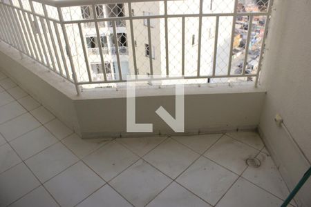Varanda de apartamento para alugar com 3 quartos, 65m² em Vila Endres, Guarulhos