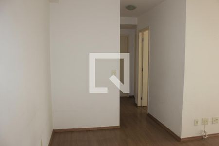 Sala de apartamento para alugar com 3 quartos, 65m² em Vila Endres, Guarulhos